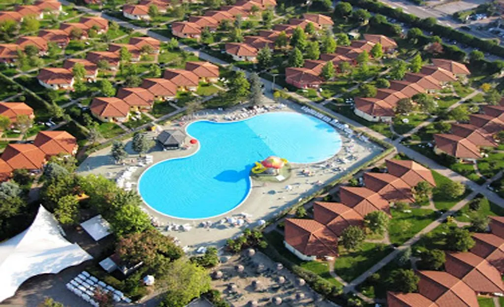 Camping Bella Italia Peschiera del Garda Parque de vacaciones
