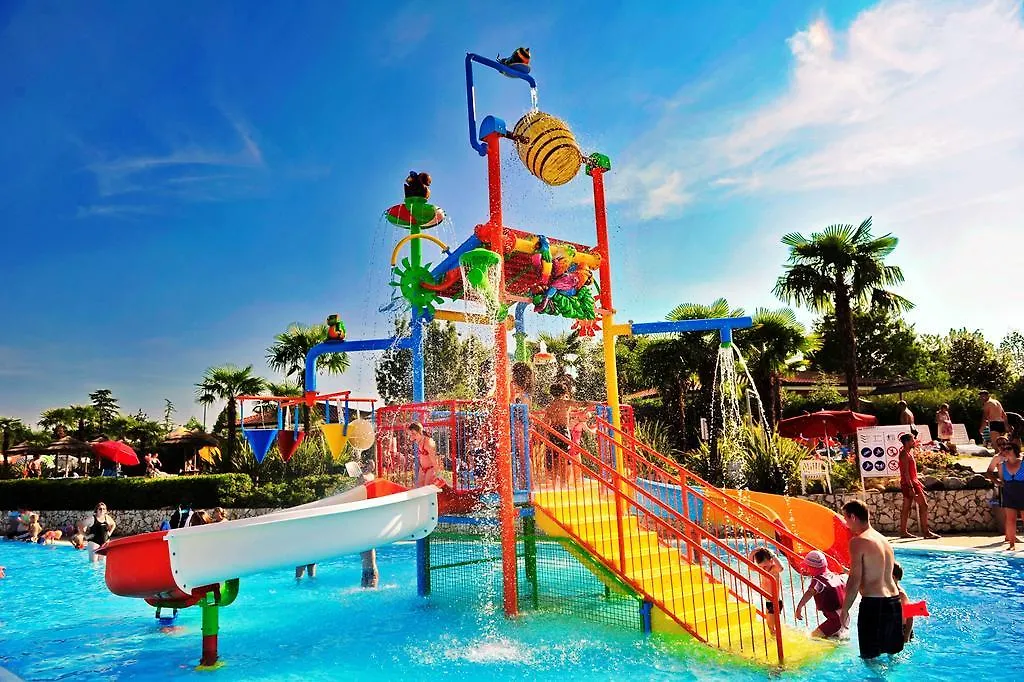 Camping Bella Italia Peschiera del Garda Parque de vacaciones