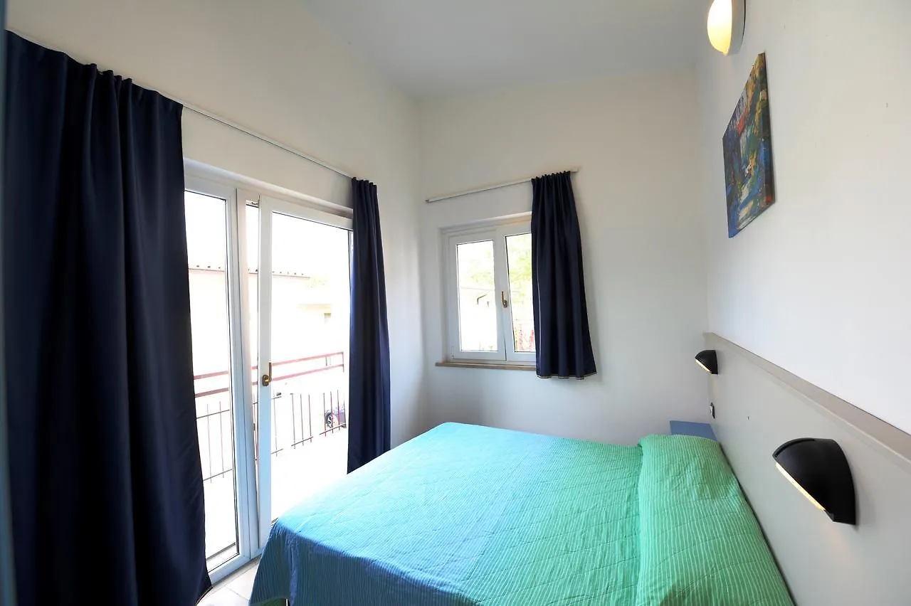 Camping Bella Italia Peschiera del Garda Italia